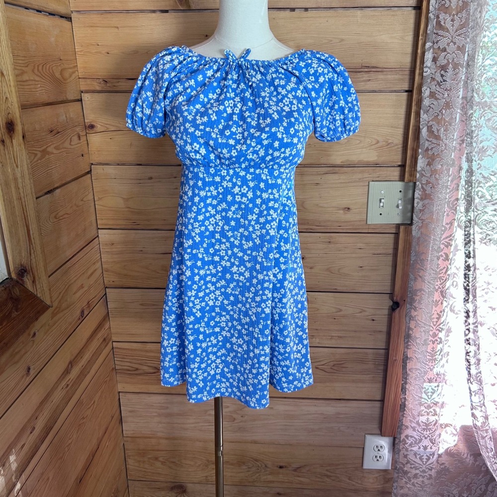 Floral Mini Dress Women Sizeโ 11-12 Blue White Puff Sleeve Milkmaid Summer ZARA